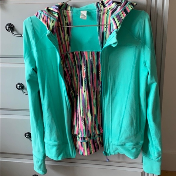 Ivivva Jacket - Picture 4 of 7